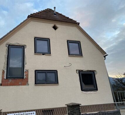 Montage von Rekord Fenstern in Langenwang