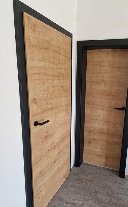 Einbau einer modernen Dana Innentür